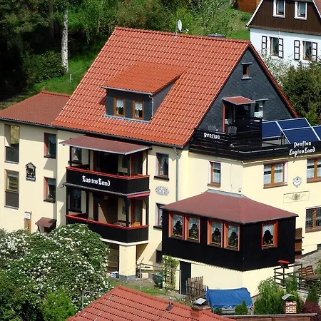 Gasthof Lug Ins Land