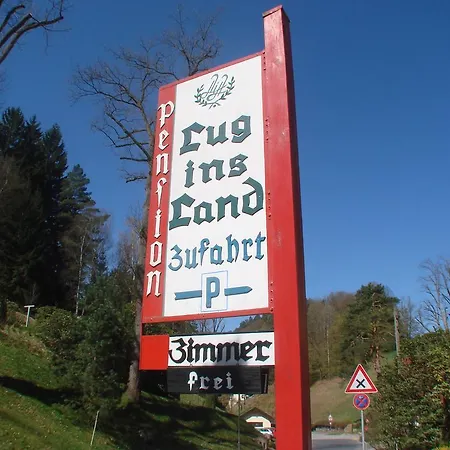 Lug Ins Land